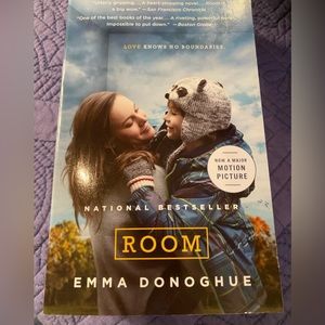 Room : A Novel by Emma Donoghue